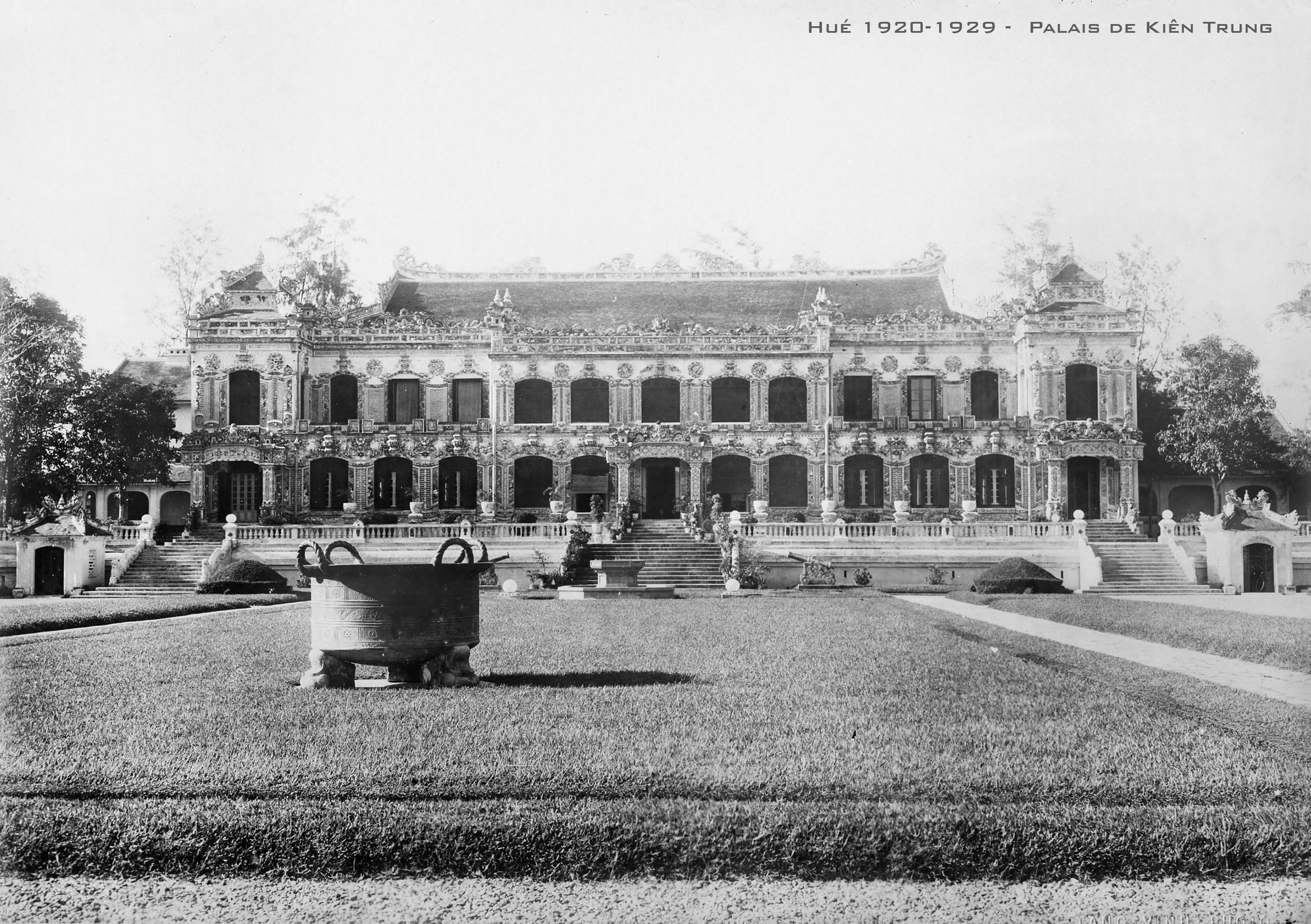 Kien Trung Palace
